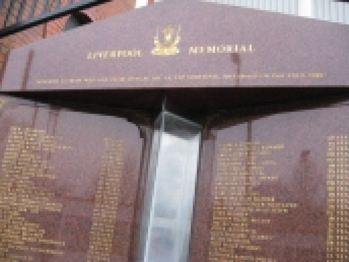 Ialomiţenii încearcă imposibilul la Liverpool » "Profităm!"