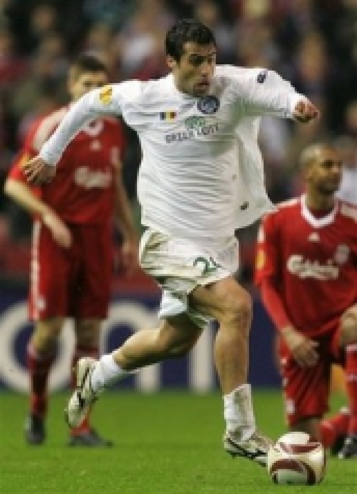 Vezi imagini de la partida Liverpool-Unirea Urziceni!