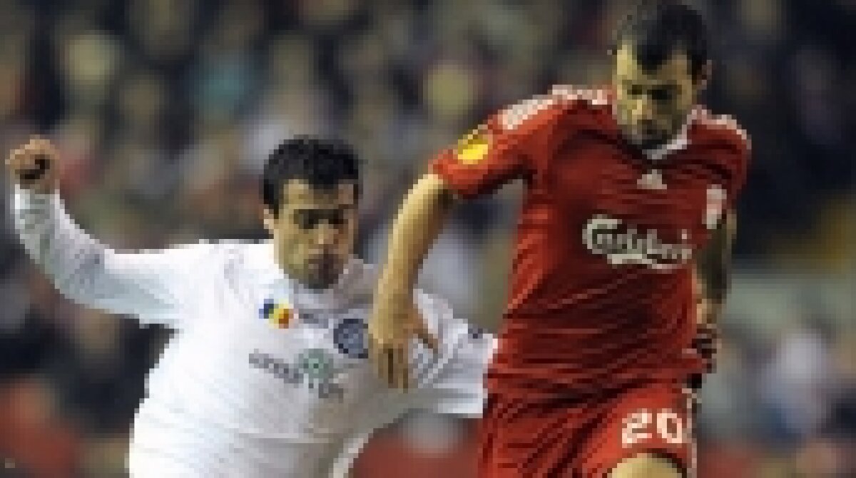 Vezi imagini de la partida Liverpool-Unirea Urziceni!