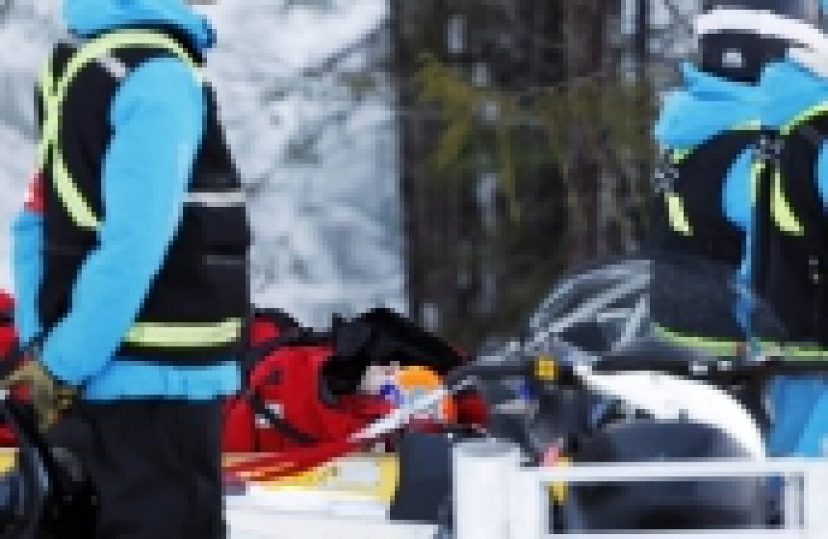 Edit Miklos a fost transportată cu elicopterul la spital după accidentul de la coborîre