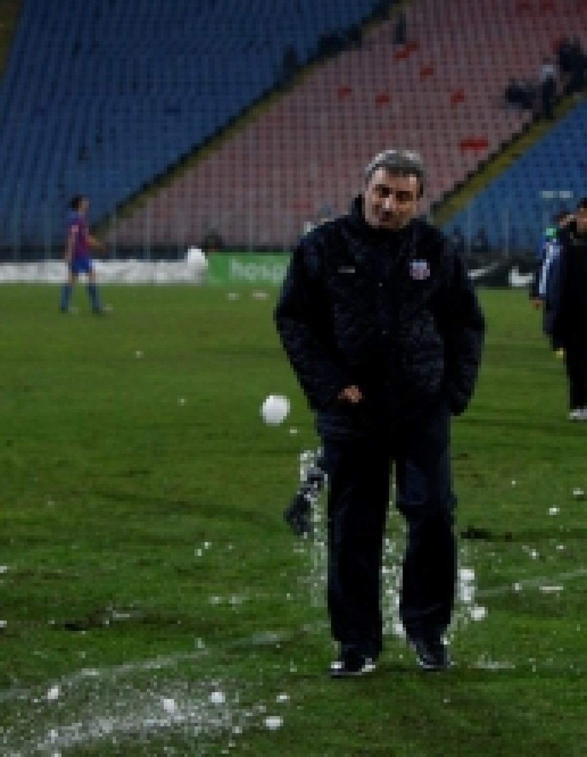 FOTO / Vezi imagini cu incidentele din Ghencea!
