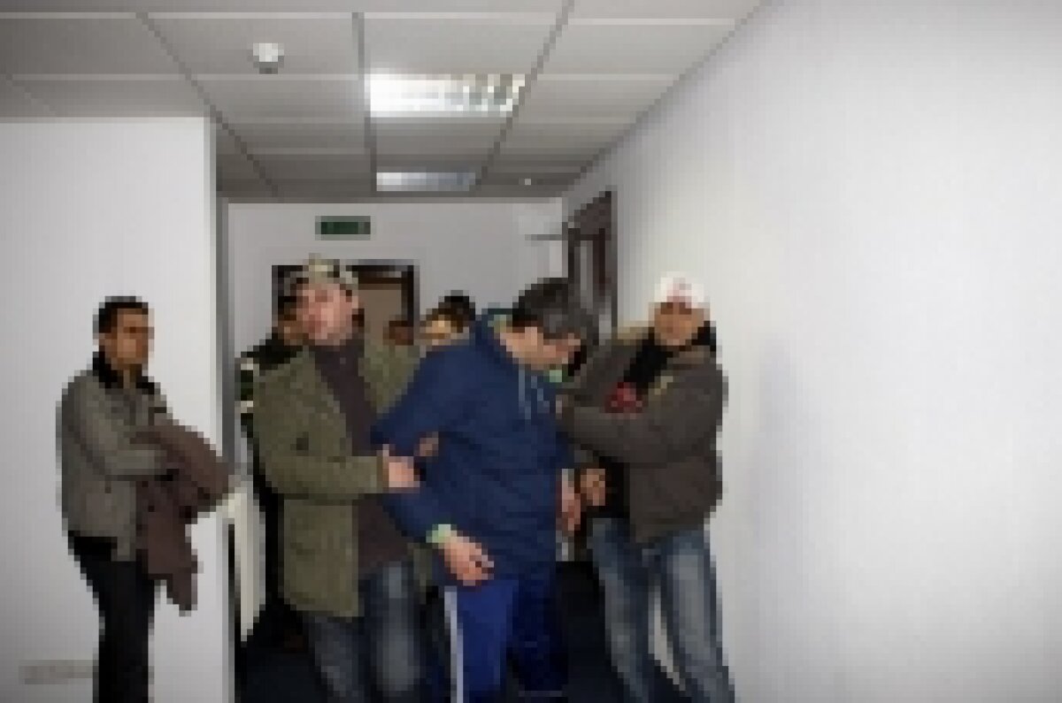 FOTO / Un suporter a lovit un copil la Steaua-Ceahlăul!