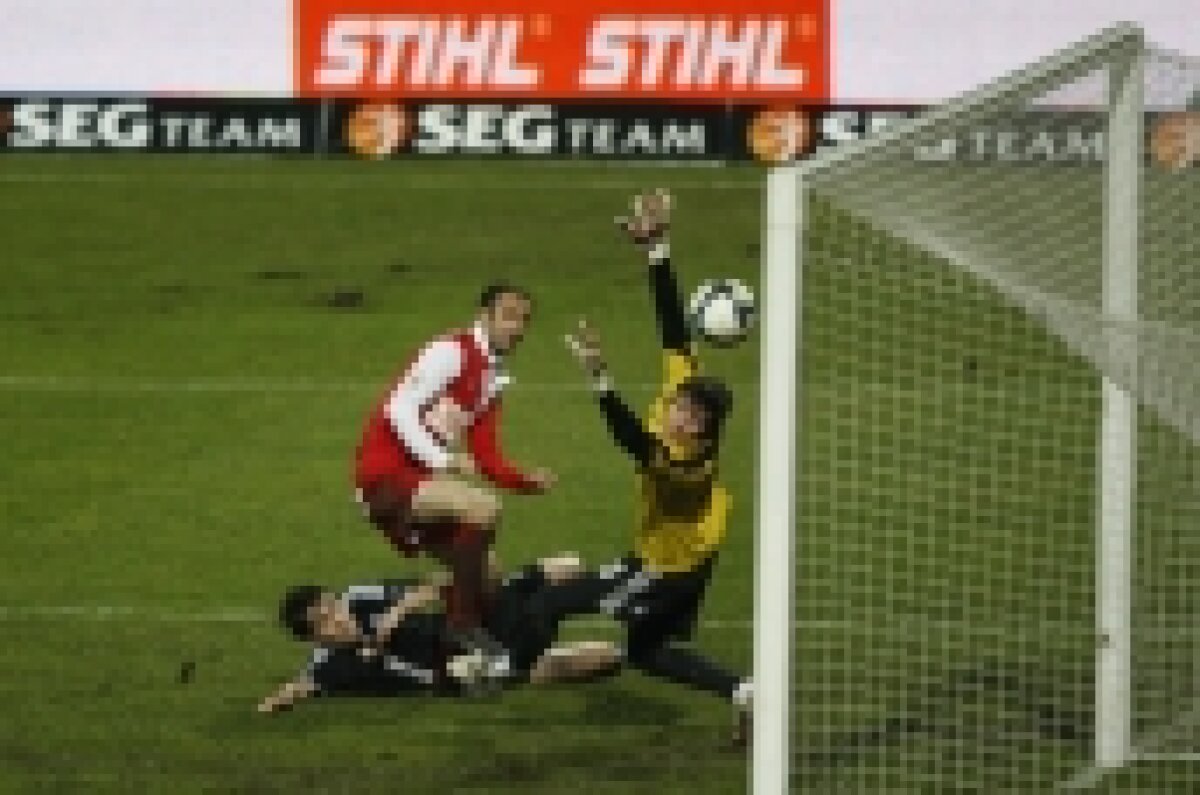 FOTO / Vezi imagini din derby-ul Dinamo-Craiova!