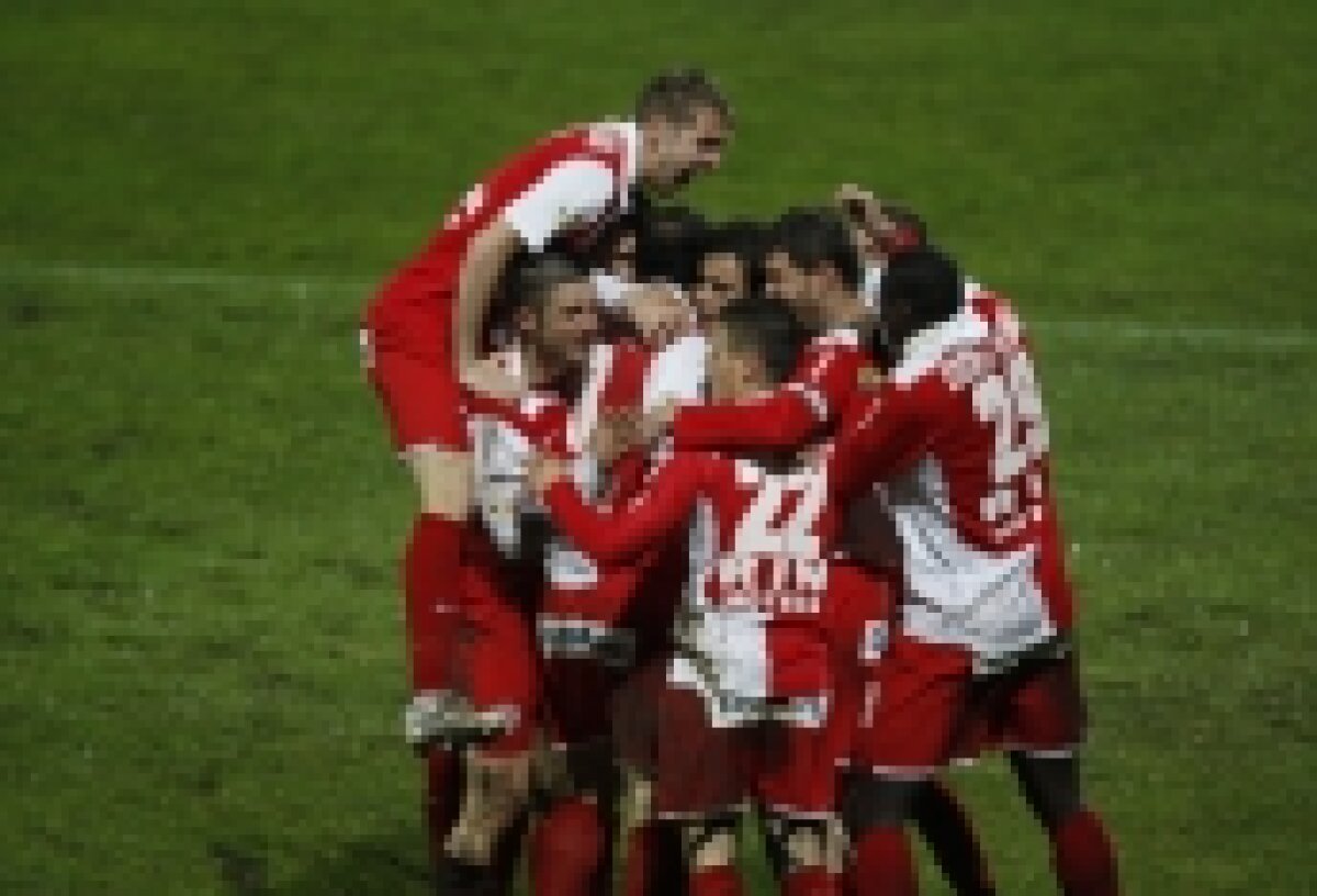 FOTO / Vezi imagini din derby-ul Dinamo-Craiova!