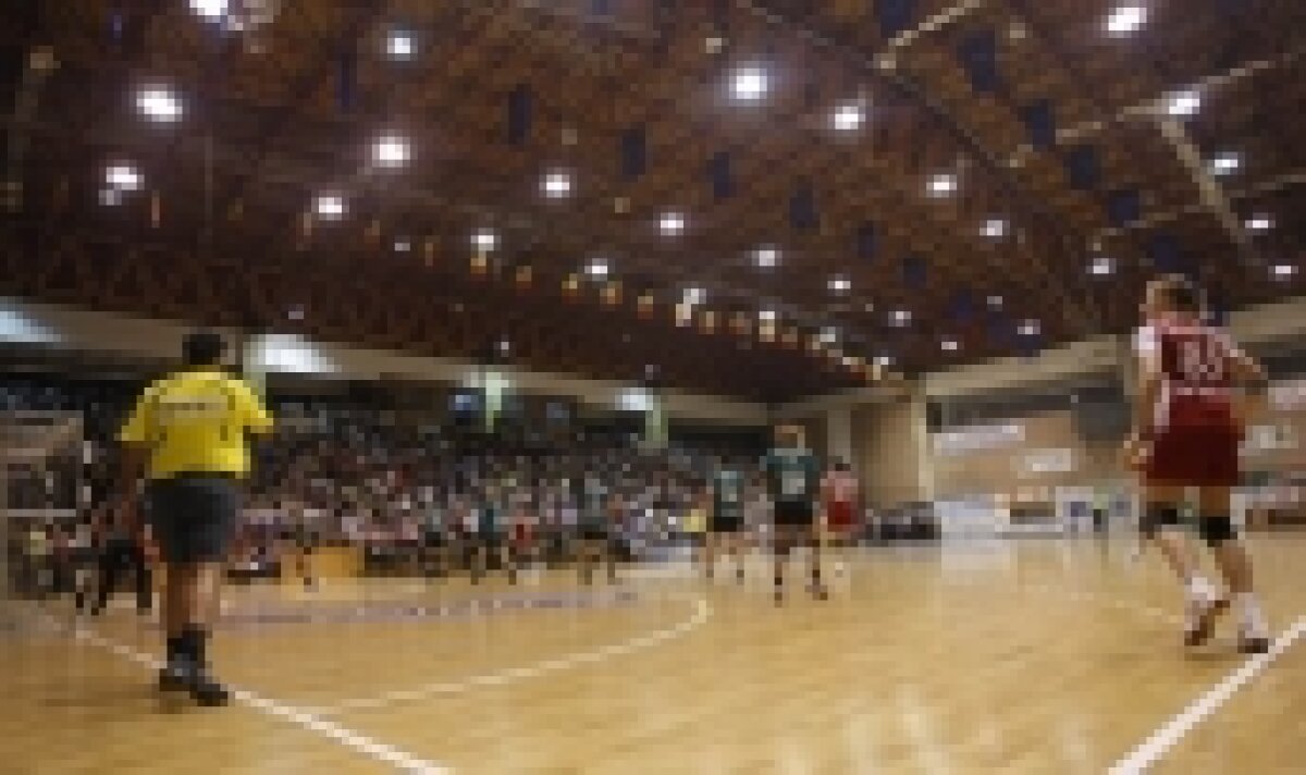FINAL » Oltchim a batut campioana Europei, Viborg, 27-26