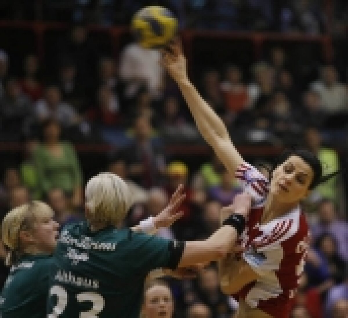 FINAL » Oltchim a batut campioana Europei, Viborg, 27-26