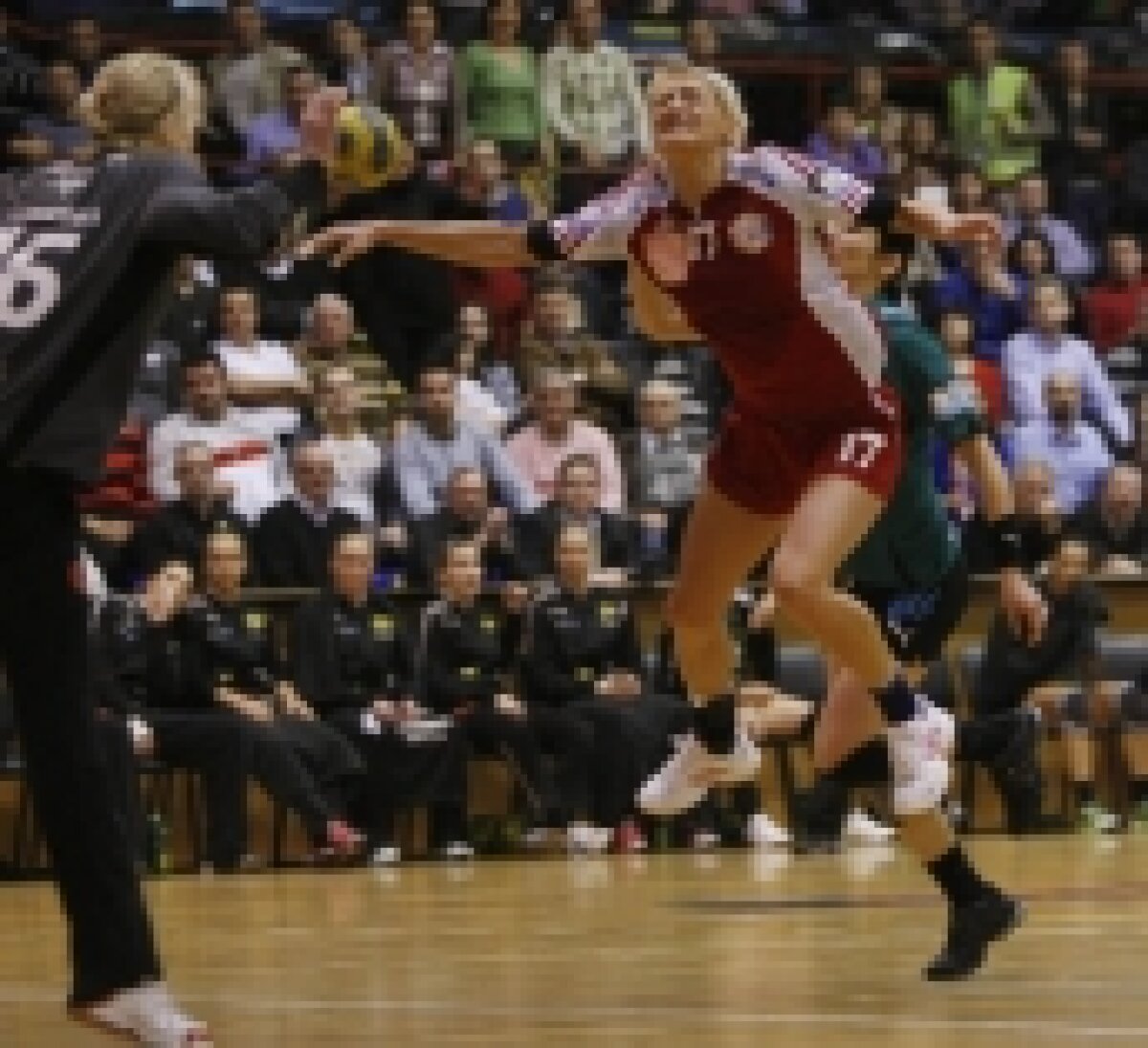 FINAL » Oltchim a batut campioana Europei, Viborg, 27-26