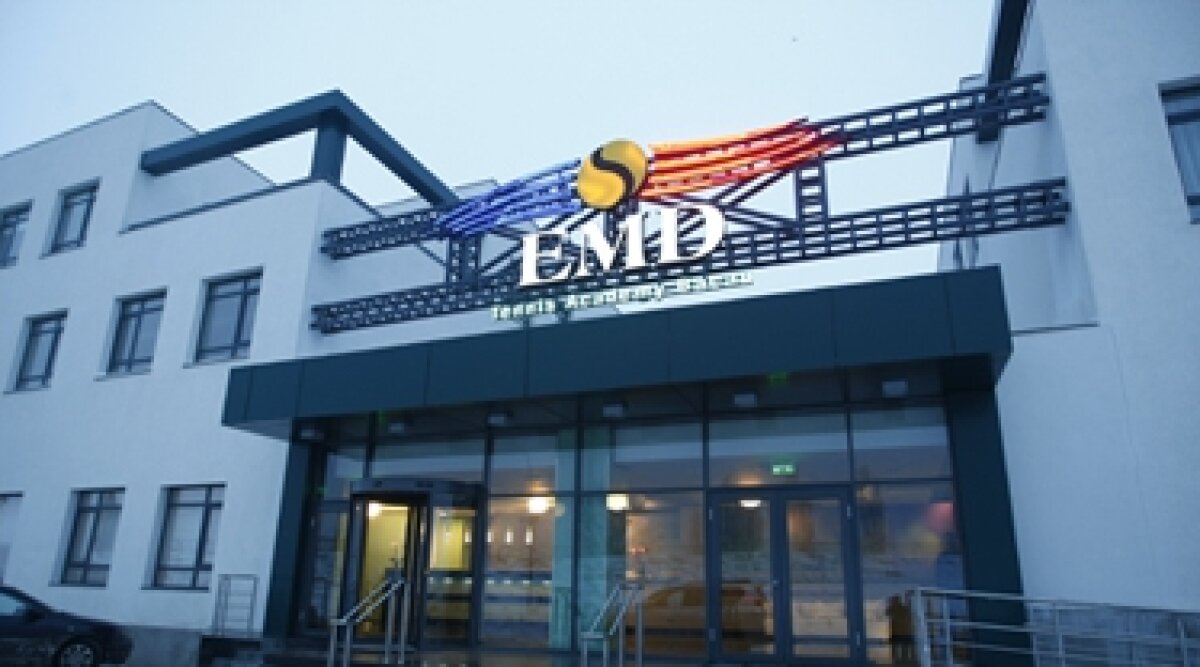 Fostul primar al Bacăului investeşte 15 milioane € într-o şcoală de tenis » Academia lui Seche