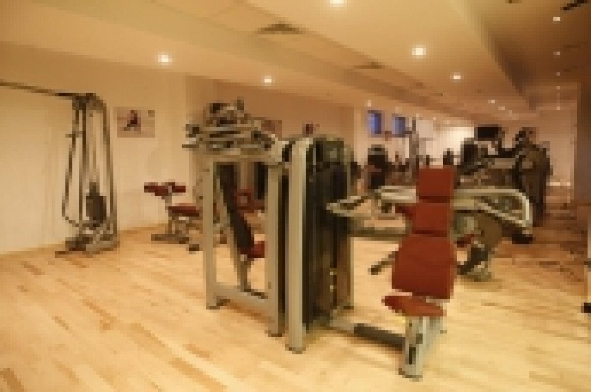 Fostul primar al Bacăului investeşte 15 milioane € într-o şcoală de tenis » Academia lui Seche