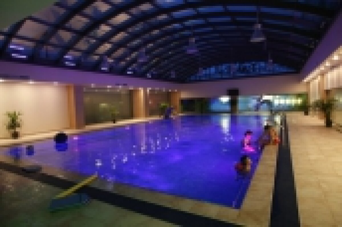 Fostul primar al Bacăului investeşte 15 milioane € într-o şcoală de tenis » Academia lui Seche