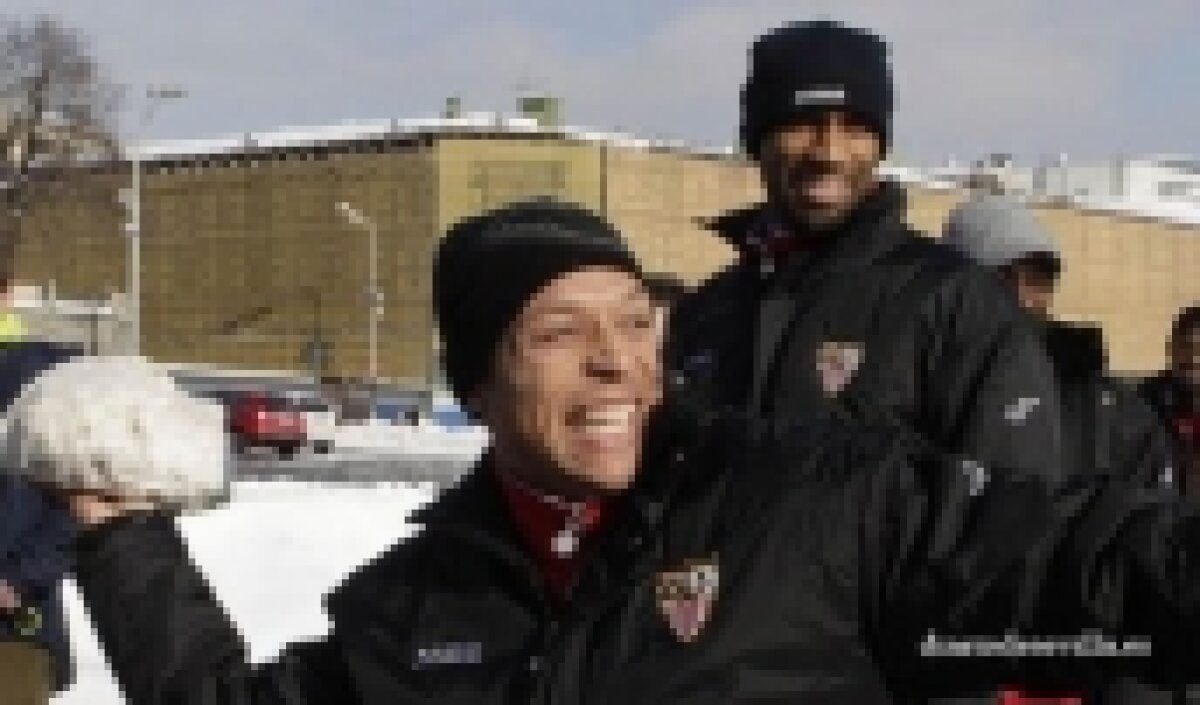 FC Sevilla a luat cu asalt Piaţa Roşie