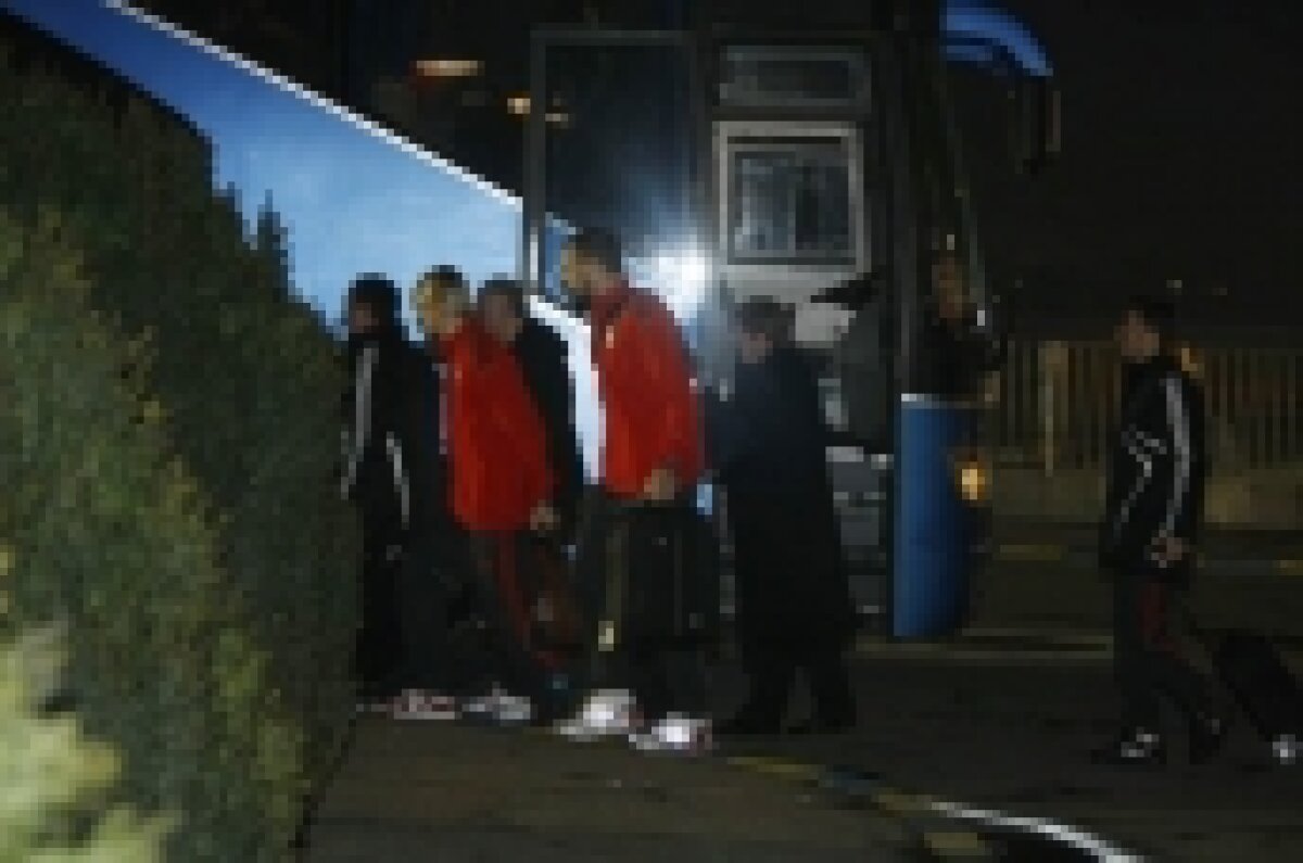 Vezi imagini de la sosirea lui Liverpool!