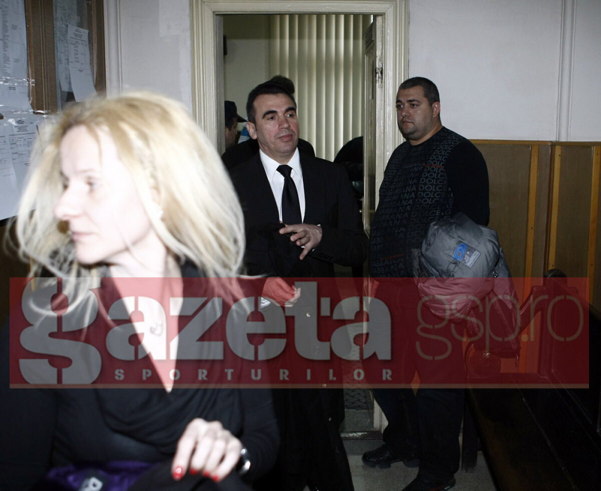 FOTO / Penescu l-a tachinat pe Costică “Vîlcea”: “Vii preşedinte la FC Argeş?”