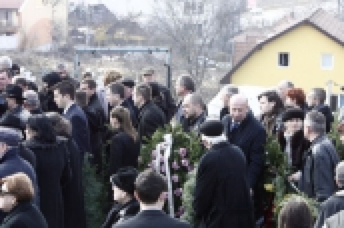 FOTO / Mircea Salomir a fost înmormîntat astăzi