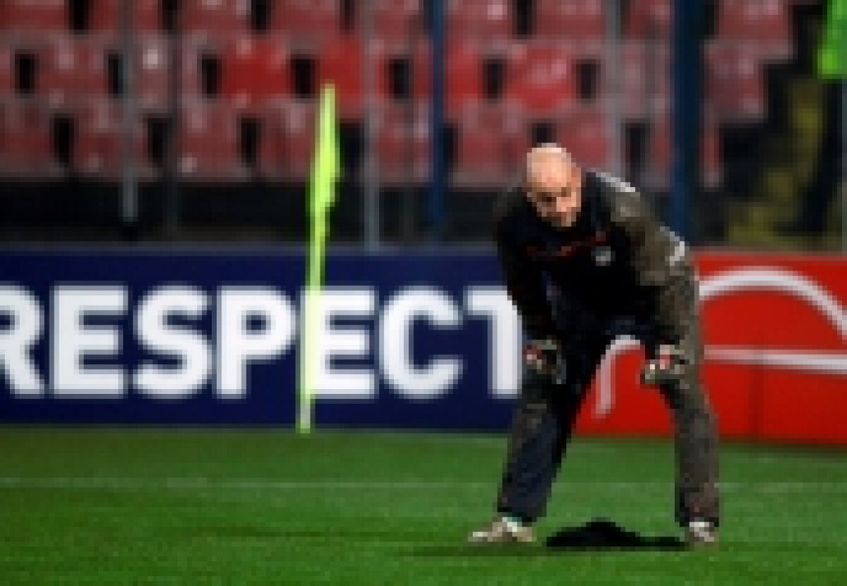FOTO / Vezi imagini cu atmosfera din stadion înainte de Urziceni-Liverpool