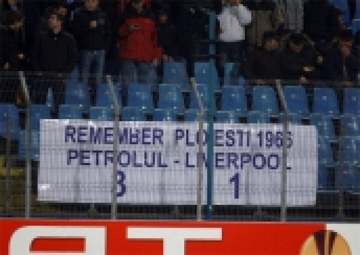 FOTO / Vezi imagini cu atmosfera din stadion înainte de Urziceni-Liverpool
