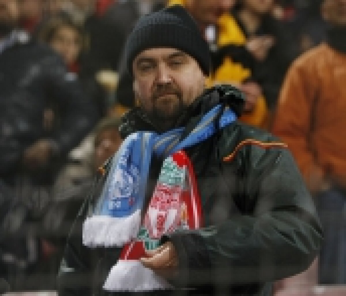 FOTO / Vezi imagini cu atmosfera din stadion înainte de Urziceni-Liverpool