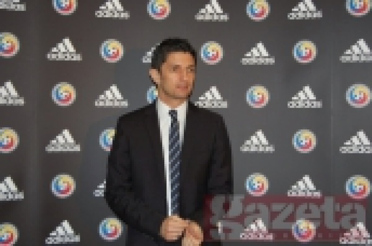 "Naţionala" şi-a lansat azi noul echipament. Vezi imagini cu tricourile!