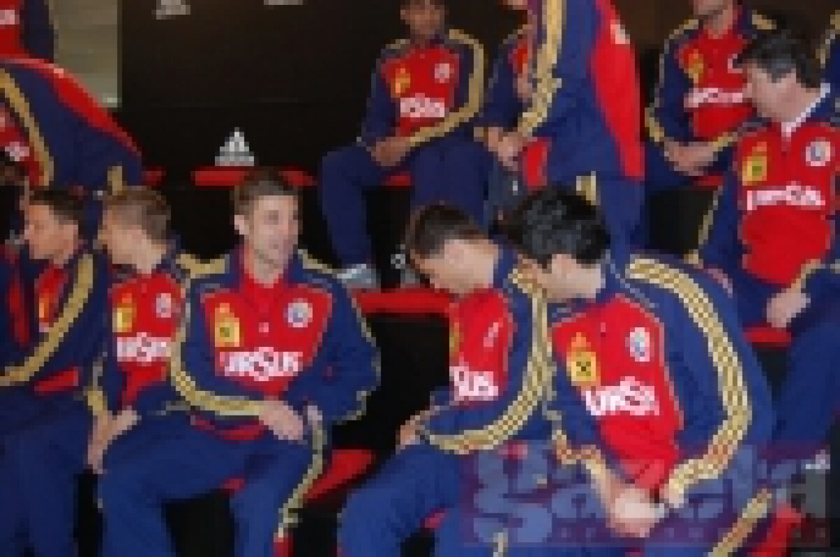 "Naţionala" şi-a lansat azi noul echipament. Vezi imagini cu tricourile!