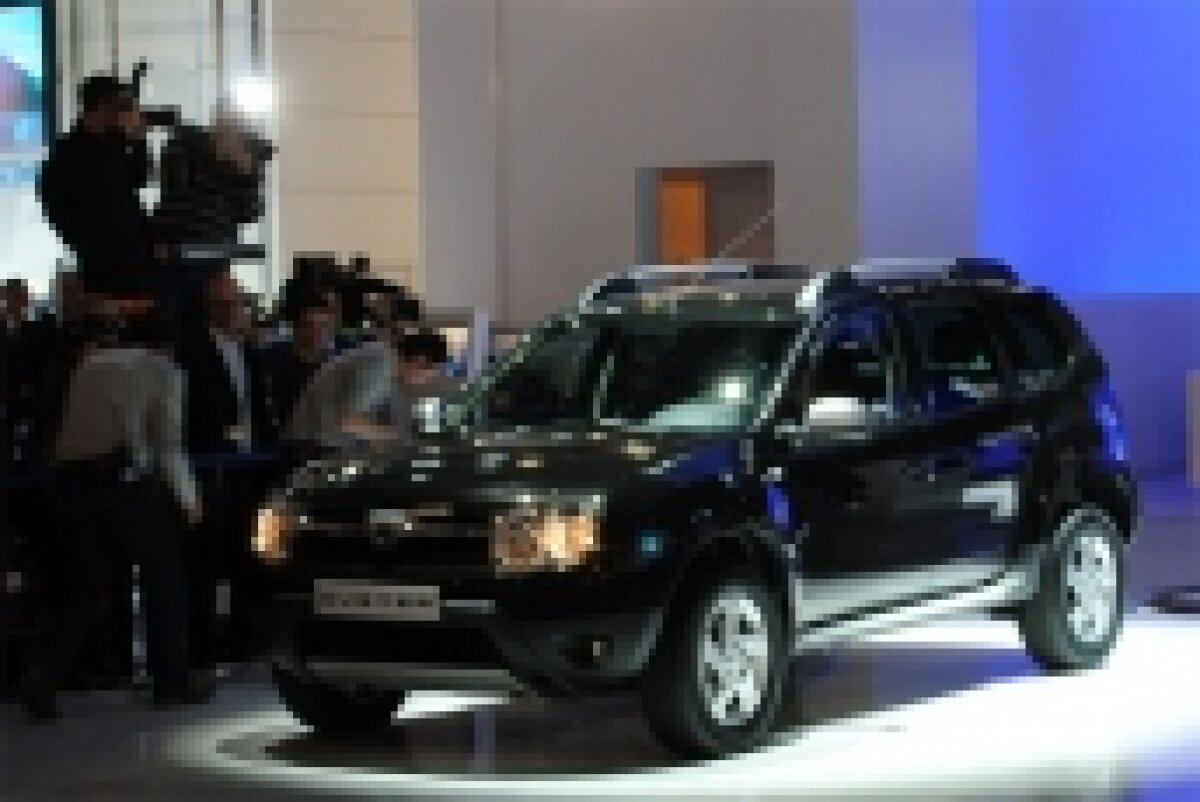 FOTO / Lansarea oficială a maşinii Dacia Duster, la Salonul Auto de la Geneva