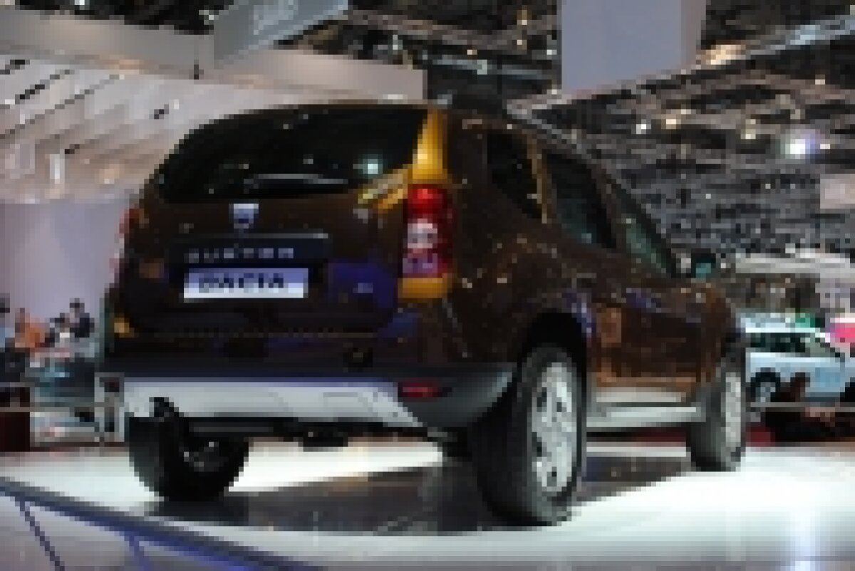 FOTO / Lansarea oficială a maşinii Dacia Duster, la Salonul Auto de la Geneva