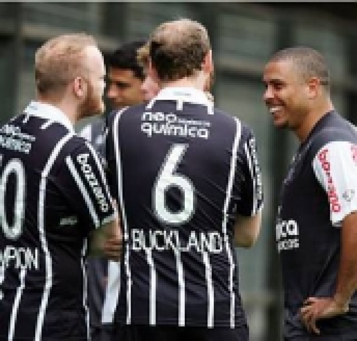 Trupa Coldplay l-a vizitat pe brazilianul Ronaldo