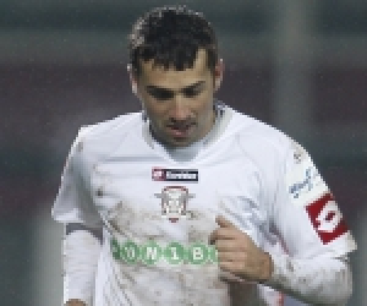 FC Rapid face precizări privind transferurile fotbaliştilor Dacian Varga şi Tibi Bălan