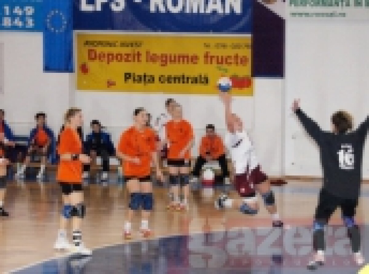 HCM Roman a cîştigat întîlnirea cu Rapid, 38-24