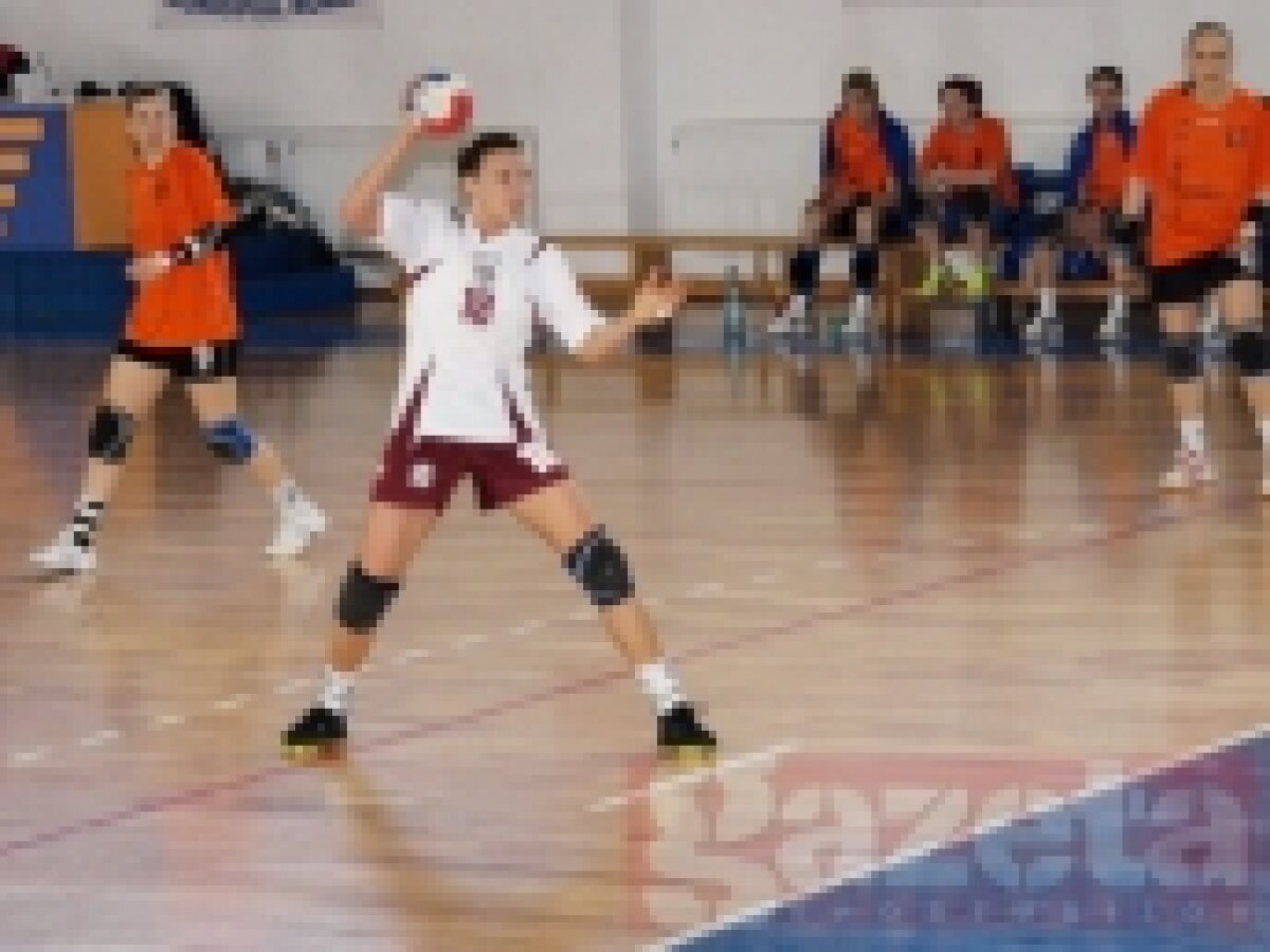 HCM Roman a cîştigat întîlnirea cu Rapid, 38-24