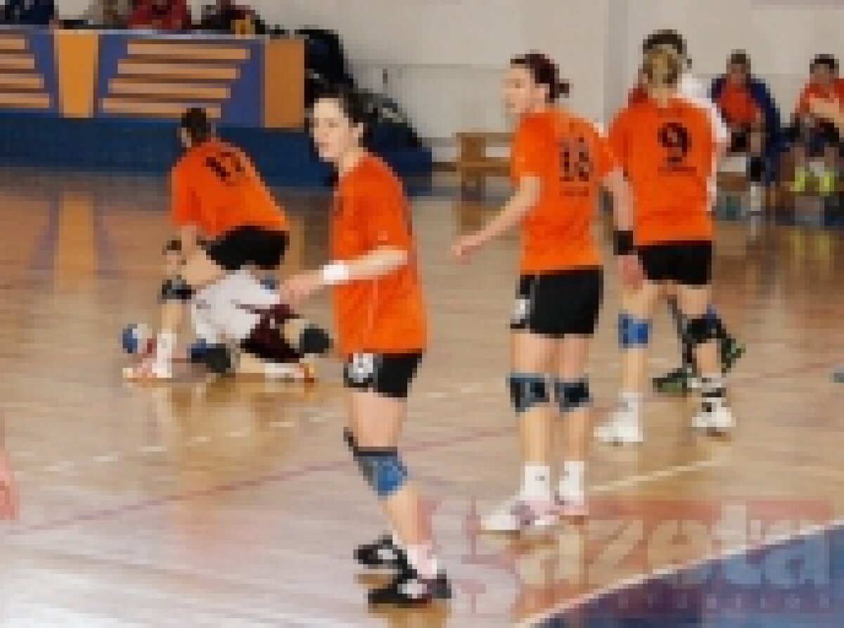 HCM Roman a cîştigat întîlnirea cu Rapid, 38-24