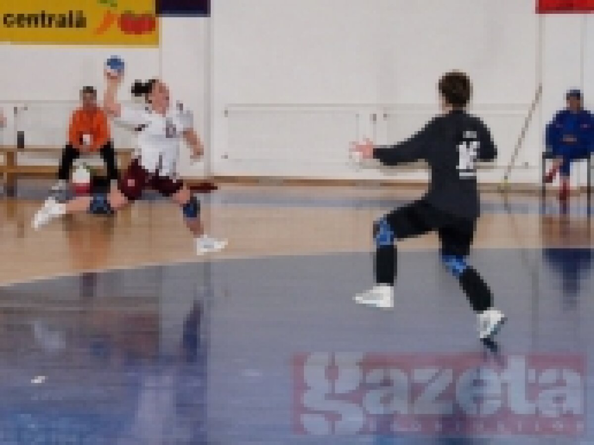 HCM Roman a cîştigat întîlnirea cu Rapid, 38-24