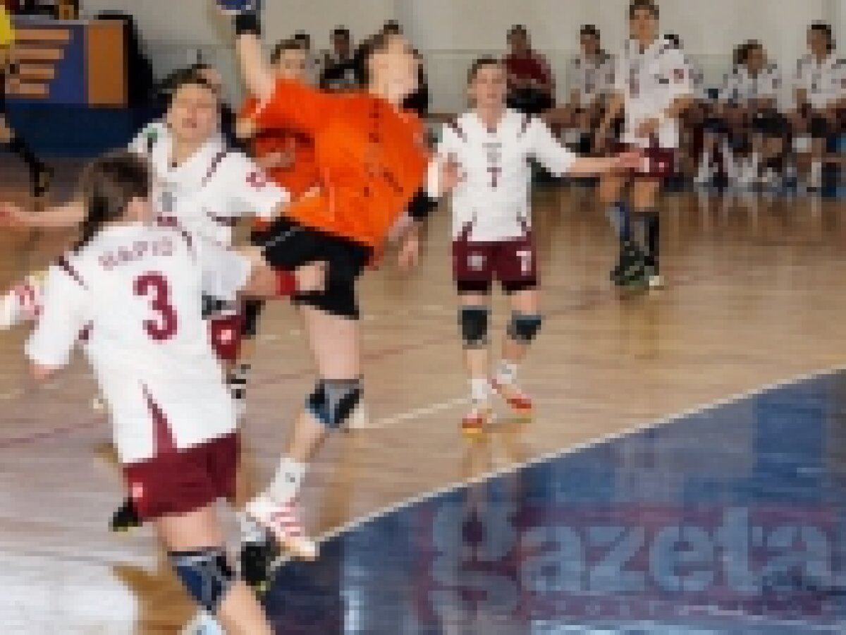 HCM Roman a cîştigat întîlnirea cu Rapid, 38-24