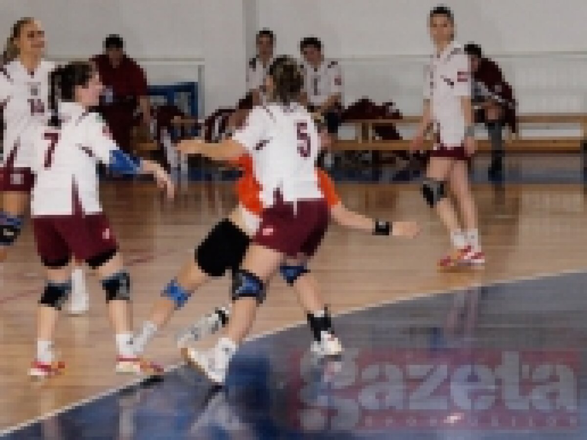 HCM Roman a cîştigat întîlnirea cu Rapid, 38-24