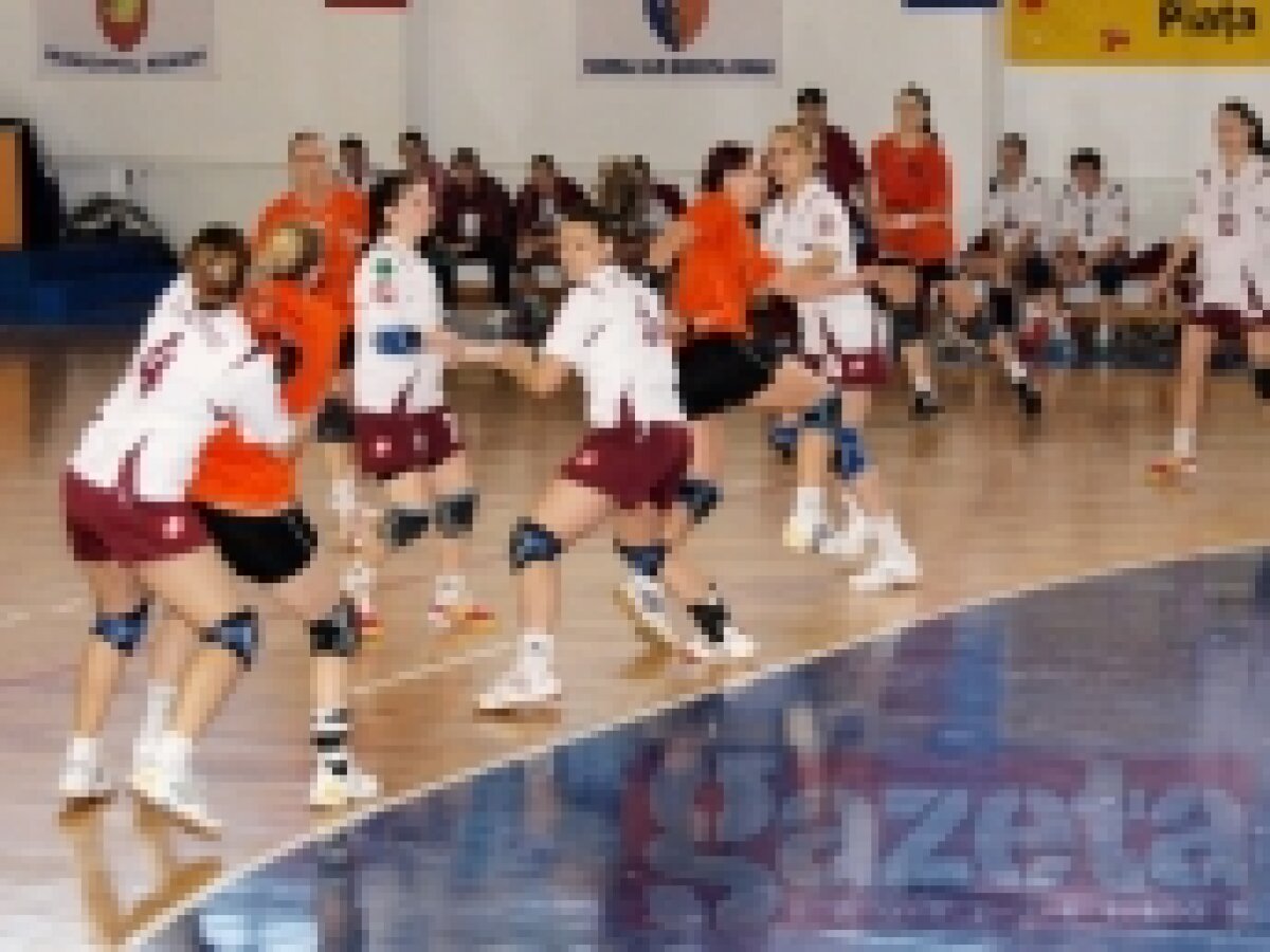 HCM Roman a cîştigat întîlnirea cu Rapid, 38-24