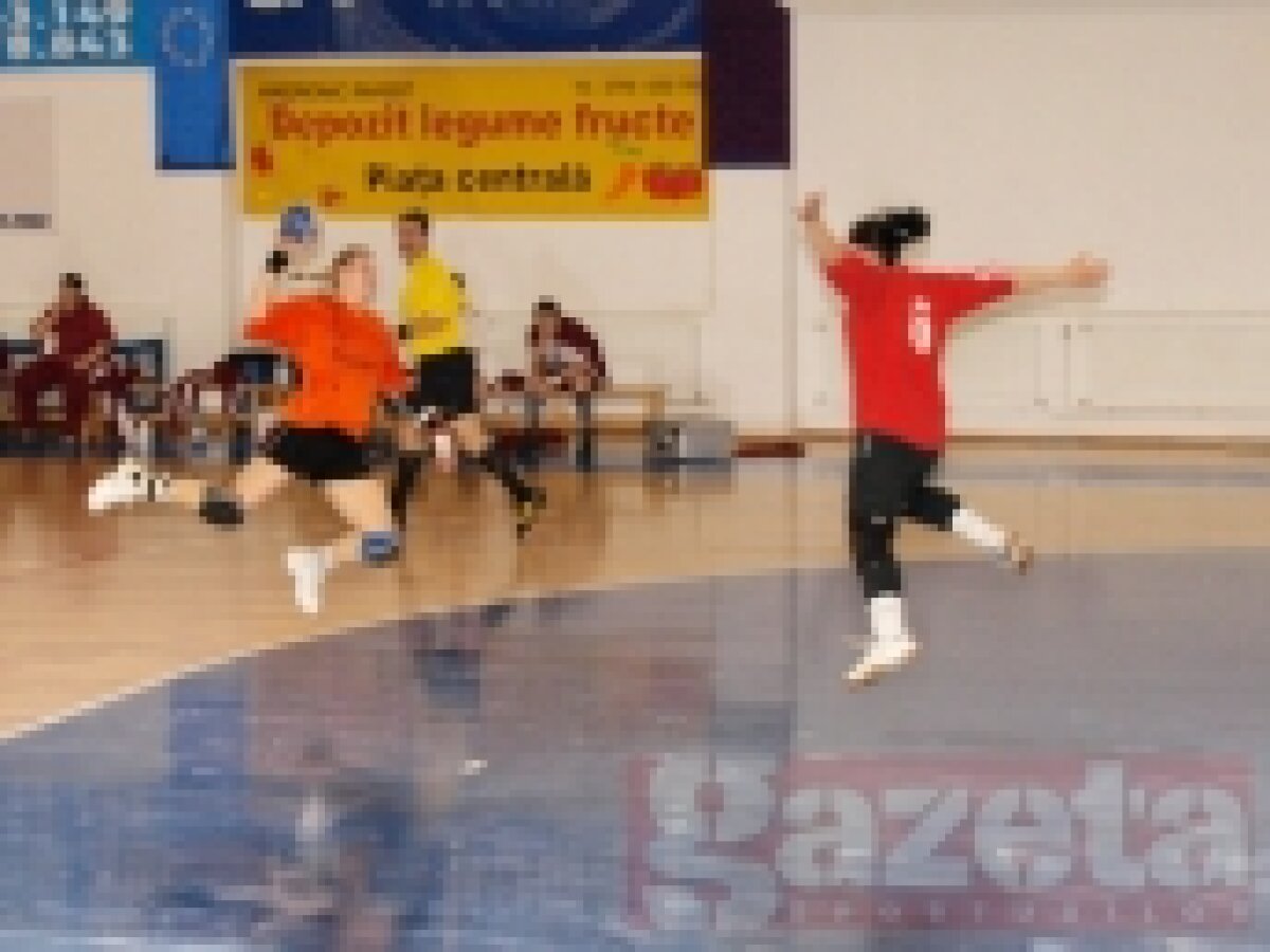 HCM Roman a cîştigat întîlnirea cu Rapid, 38-24