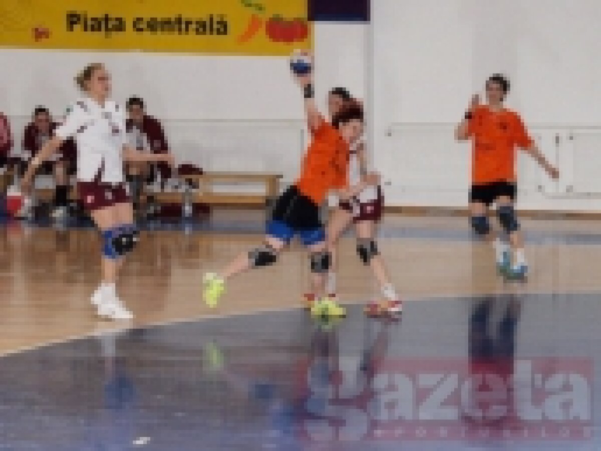 HCM Roman a cîştigat întîlnirea cu Rapid, 38-24