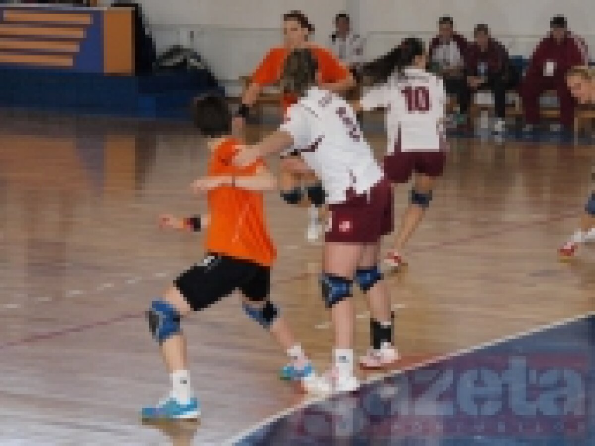 HCM Roman a cîştigat întîlnirea cu Rapid, 38-24