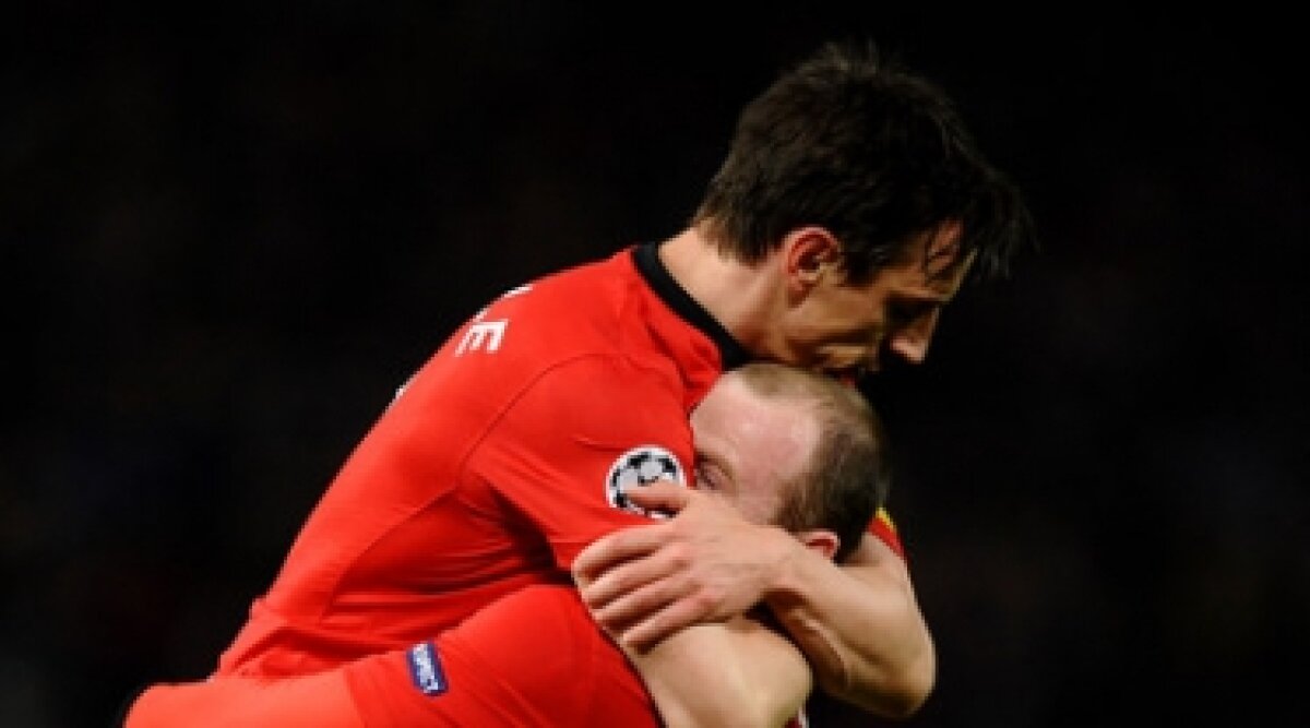 FOTO / Geniul lui Rooney a calificat-o pe Man United