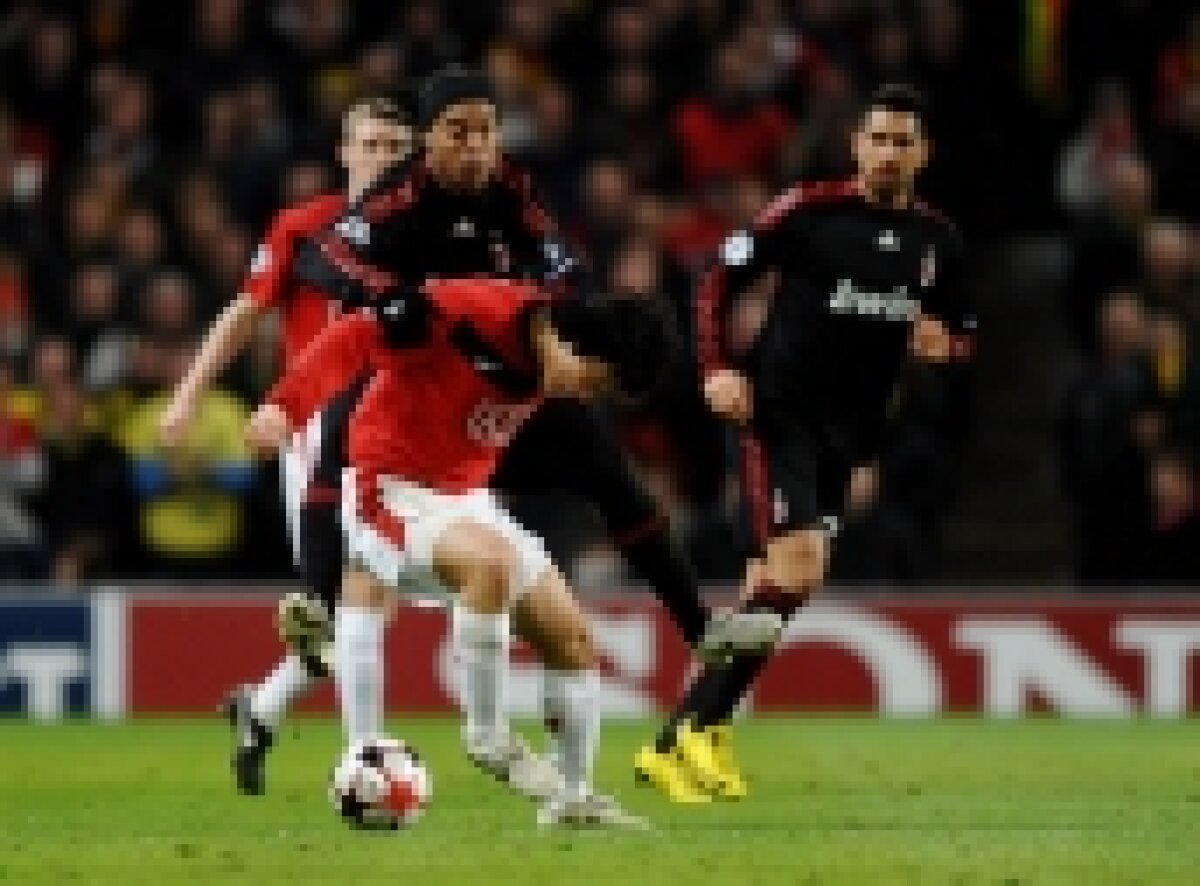 FOTO / Geniul lui Rooney a calificat-o pe Man United