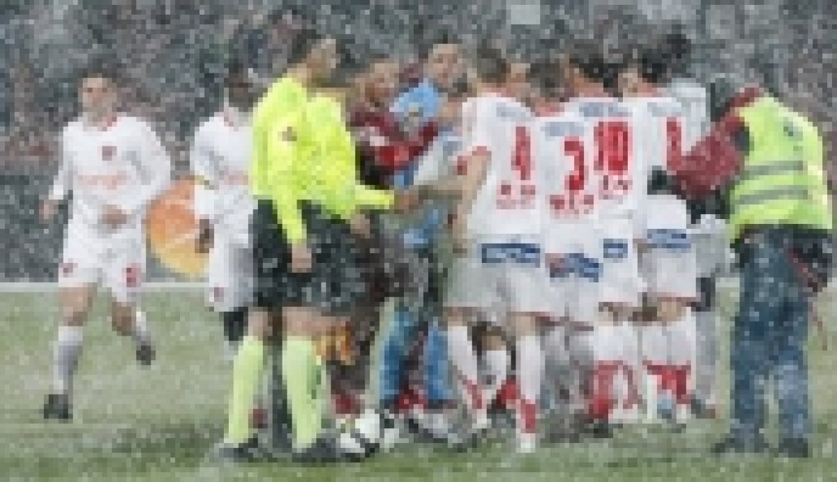FOTO / Vezi imagini de la partida CFR Cluj - Dinamo