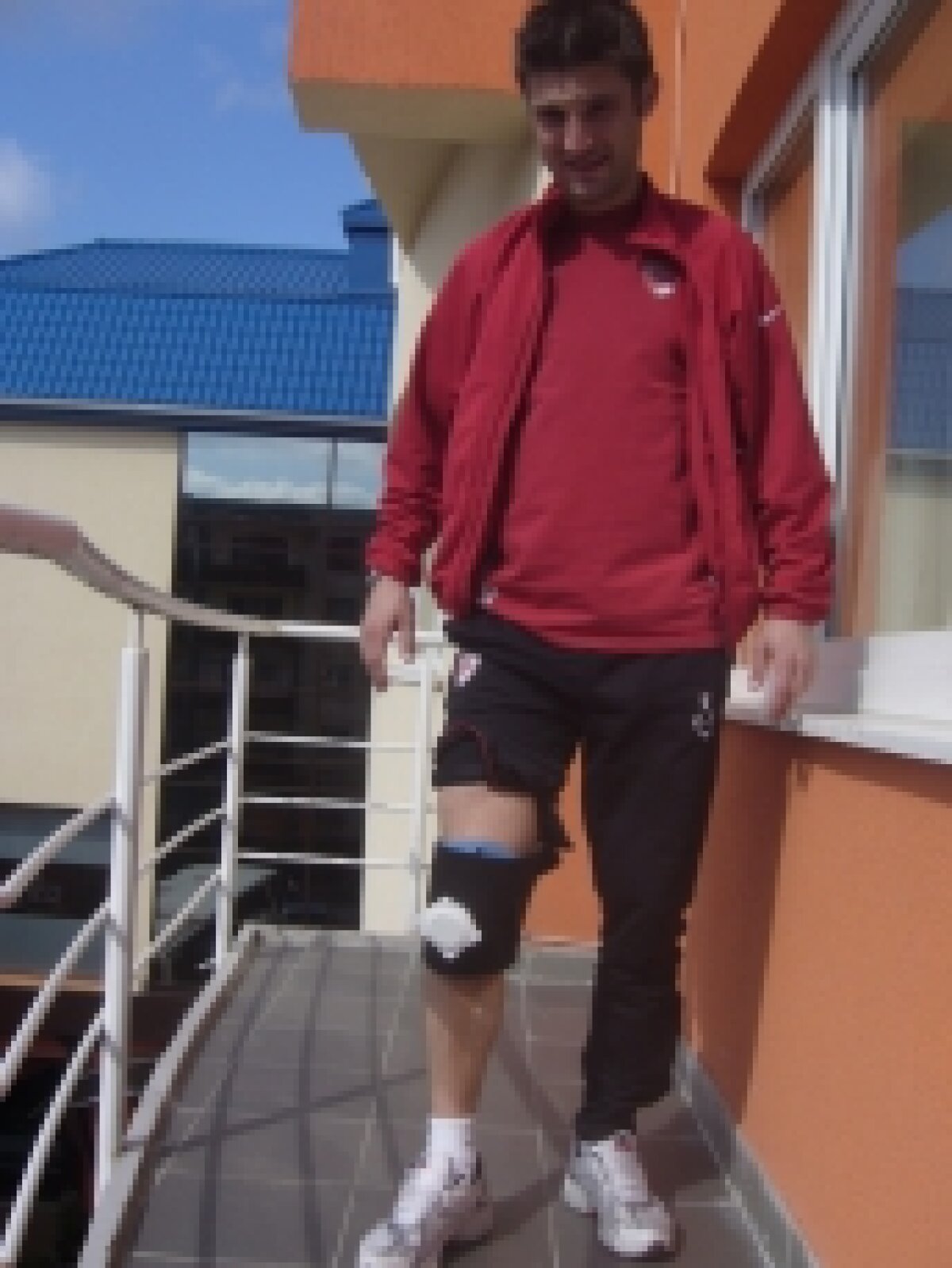 Dinamoviştii arată ca după război! :O