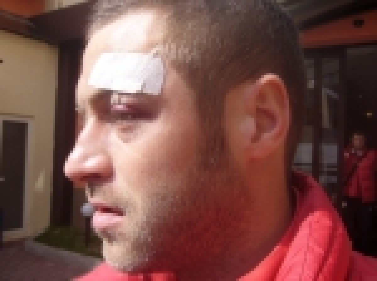 Dinamoviştii arată ca după război! :O