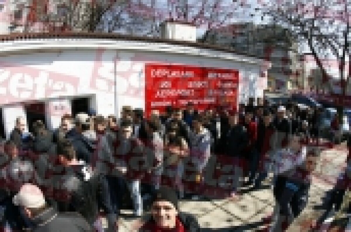 FOTO / Aproximativ 4.000 de bilete vîndute, din cele 11.000