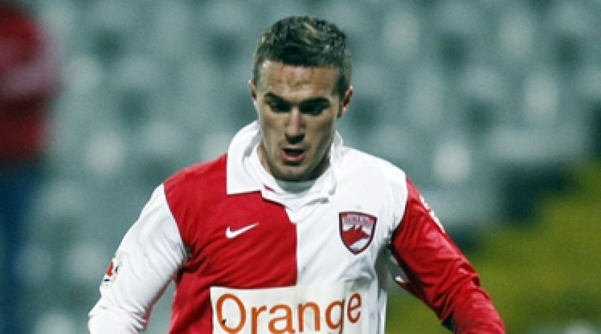 Alexe este cel mai tînăr marcator din istoria postdecembristă a "Derby de România"