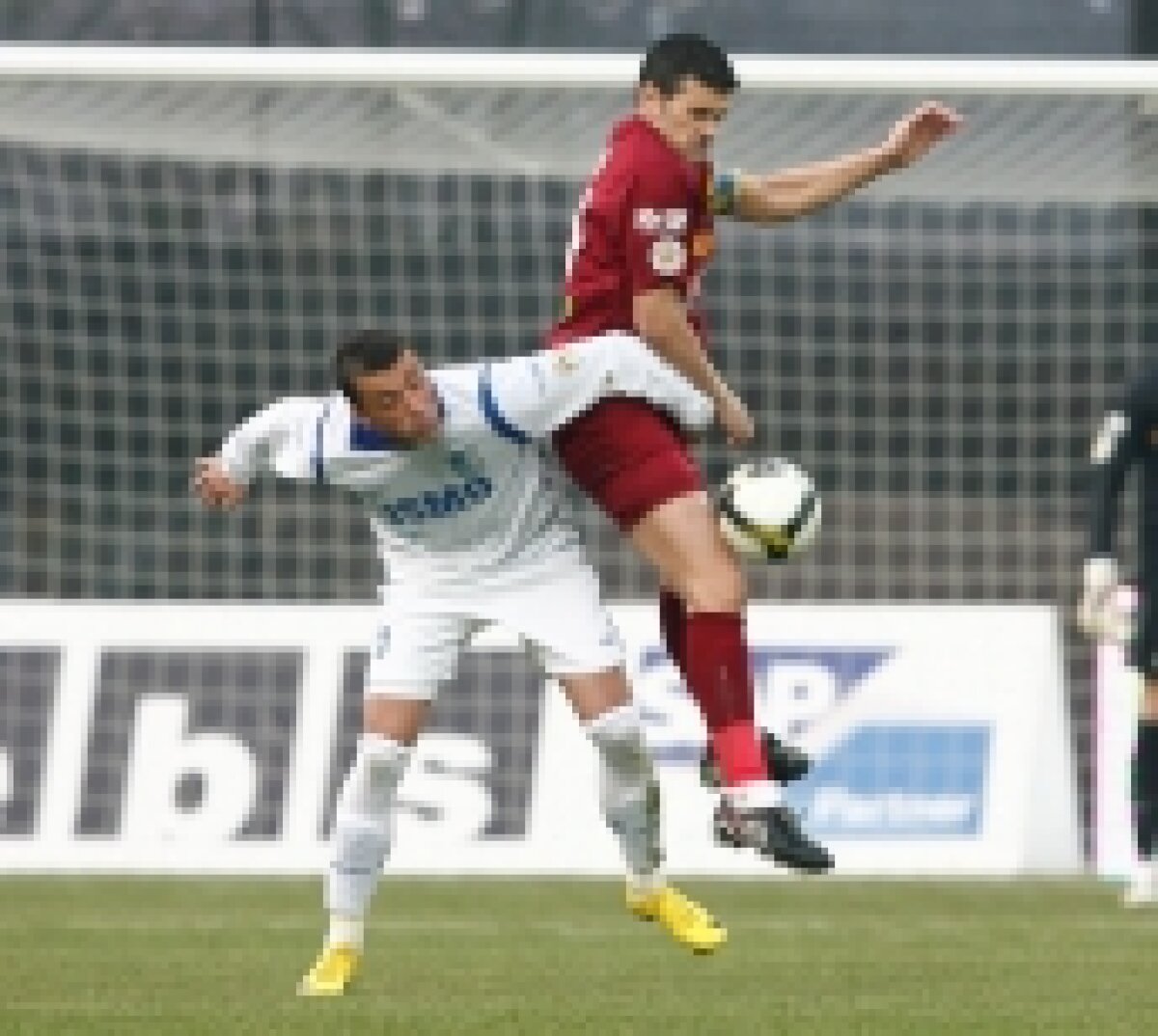 GALERIE FOTO / CFR rămîne lider