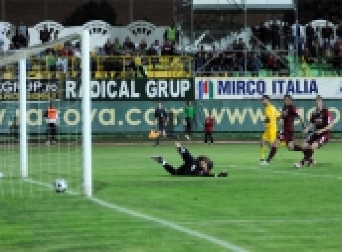 Statistică foto / O singură victorie are FC Vaslui pe teren propriu contra Rapidului