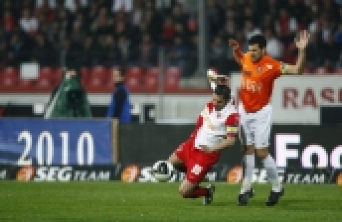 FOTO / Vezi imagini de la partida Dinamo -  CFR Cluj