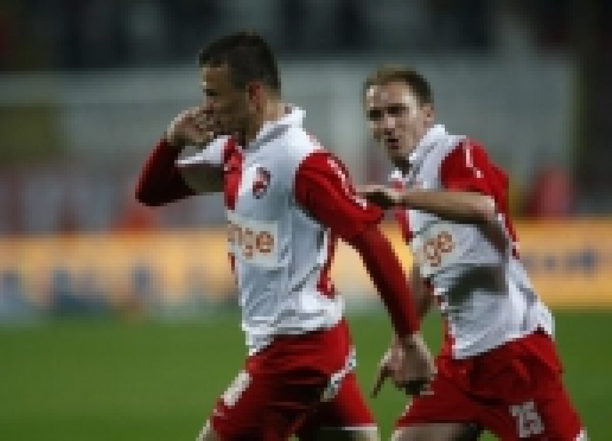 FOTO / Vezi imagini de la partida Dinamo -  CFR Cluj