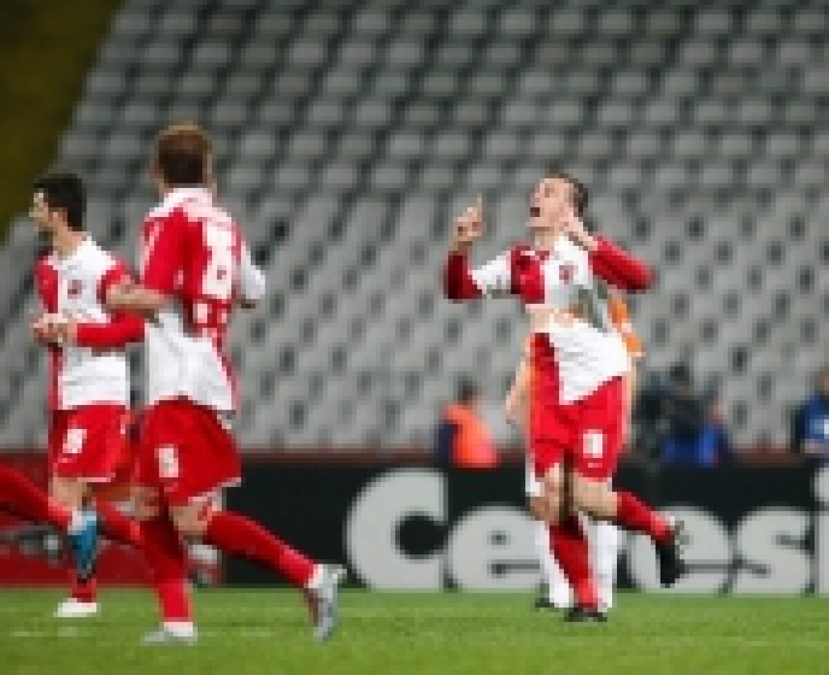 FOTO / Vezi imagini de la partida Dinamo -  CFR Cluj