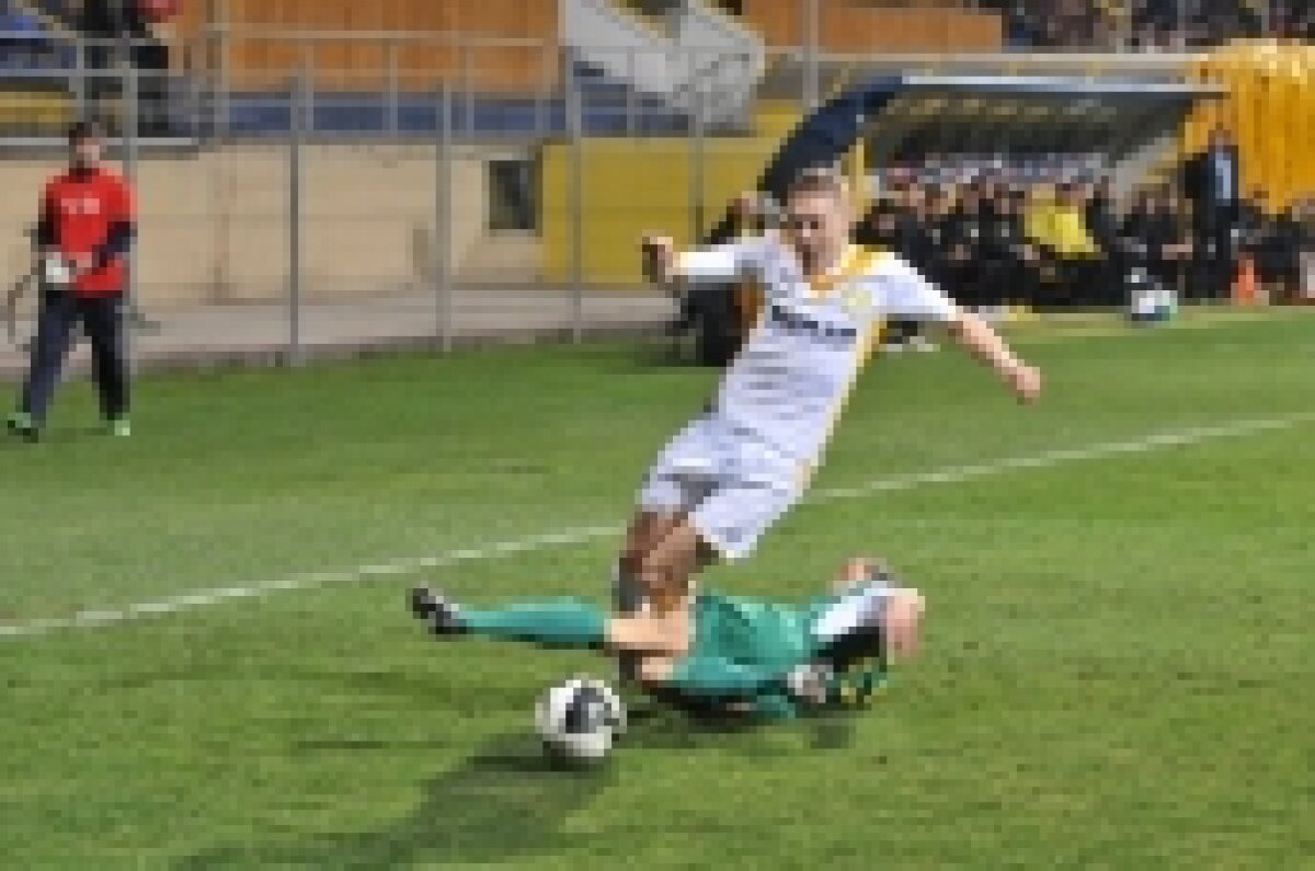 FOTO / Braşov şi Vaslui se bat pentru un loc în finala Cupei